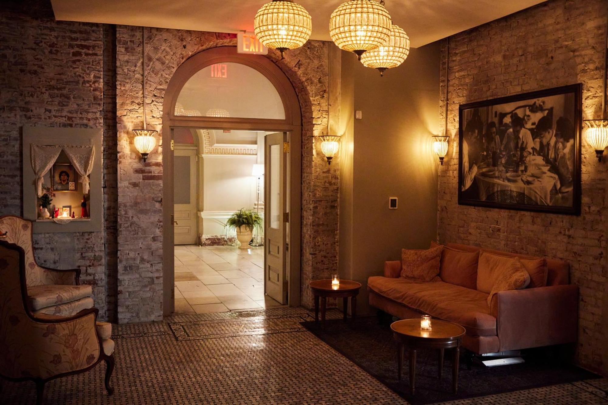 Mint House At The Divine Lorraine Hotel - フィラデルフィア エクステリア 写真