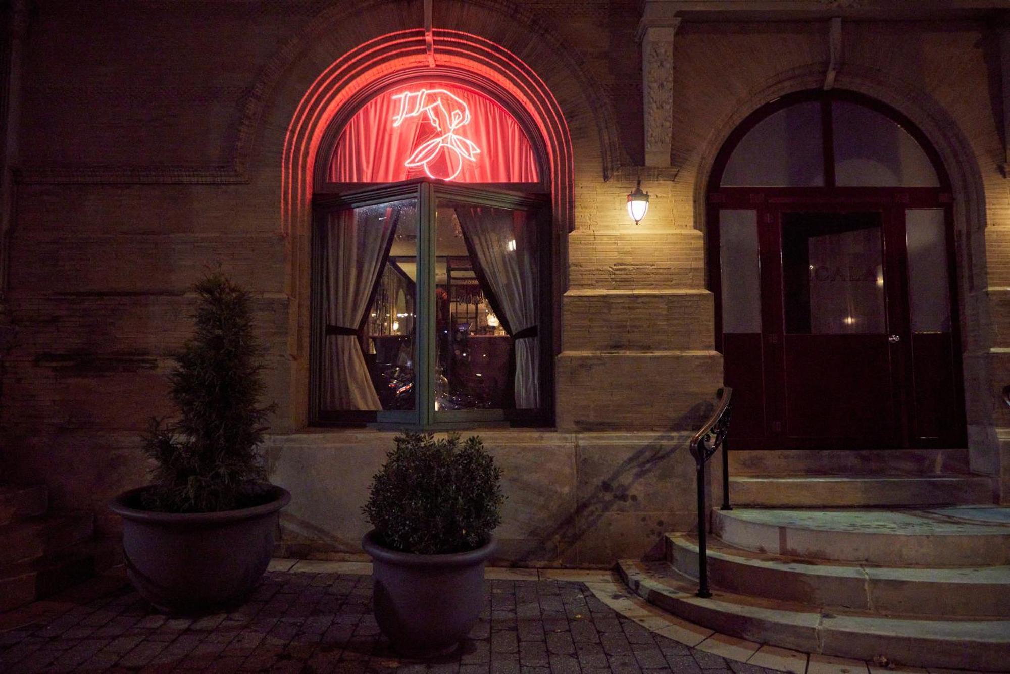 Mint House At The Divine Lorraine Hotel - フィラデルフィア エクステリア 写真